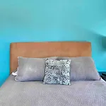 Huge Apartment, Steps To The Beach & Lifestyle