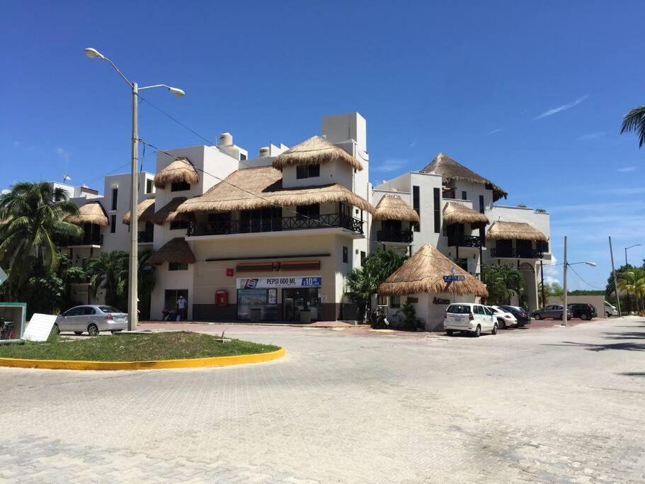 Huge Apartment, Steps To The & Lifestyle Playa del Carmen