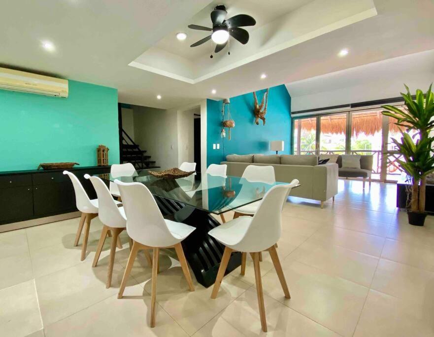 Huge Apartment, Steps To The & Lifestyle