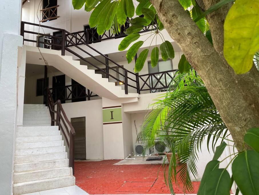 Huge Apartment, Steps To The & Lifestyle