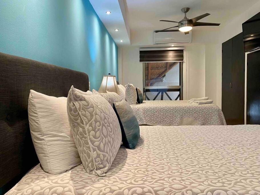 Apartamento Huge Apartment, Steps To The & Lifestyle *